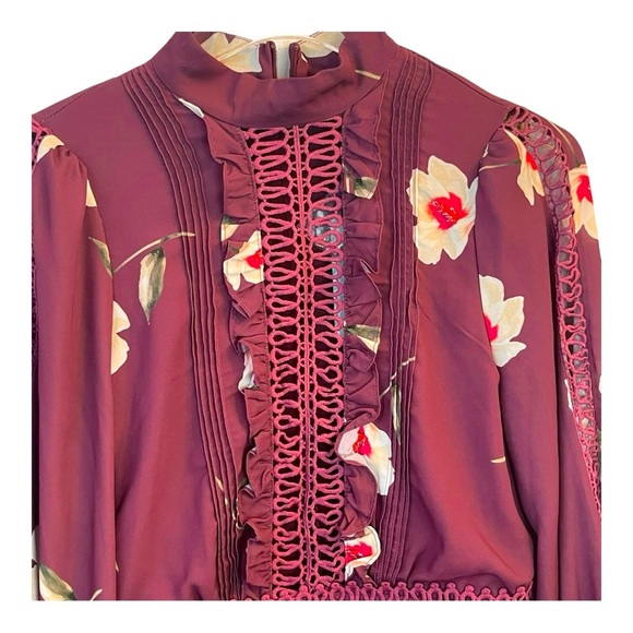 We are Kindred Floral Long Sleeve Dress size 4 - Picture 6 of 11